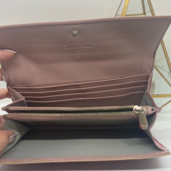 Authentic Dior Patent long wallet- - Picture 5 of 5